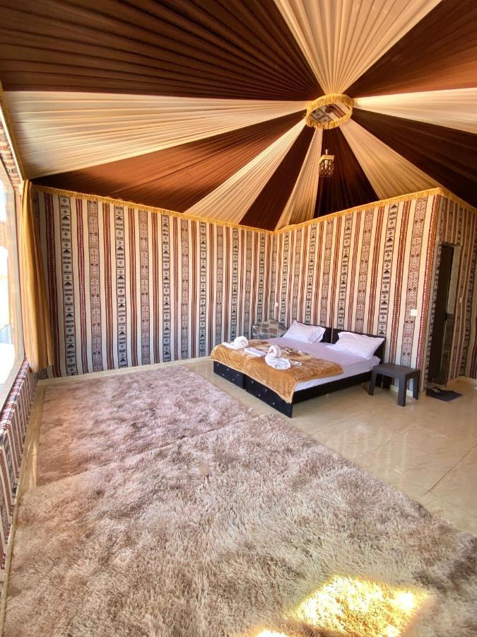 Wadi Rum Noor Camp מראה חיצוני תמונה