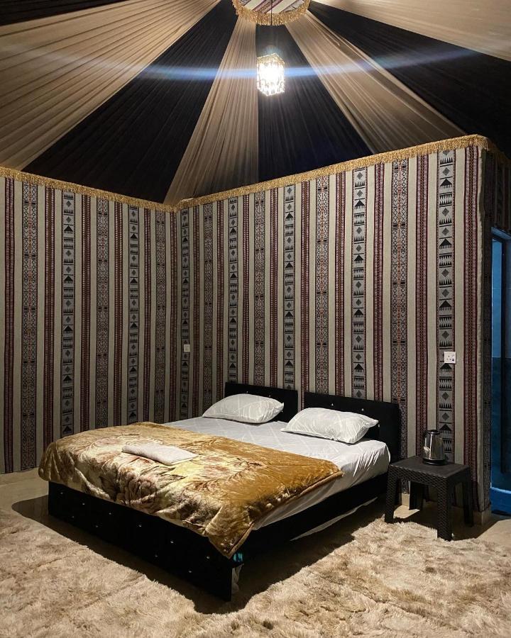 Wadi Rum Noor Camp מראה חיצוני תמונה