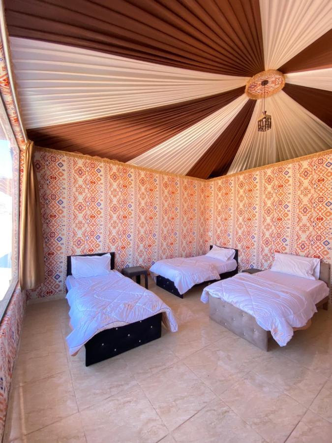 Wadi Rum Noor Camp מראה חיצוני תמונה
