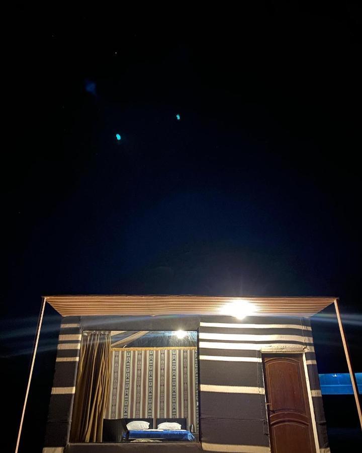 Wadi Rum Noor Camp מראה חיצוני תמונה