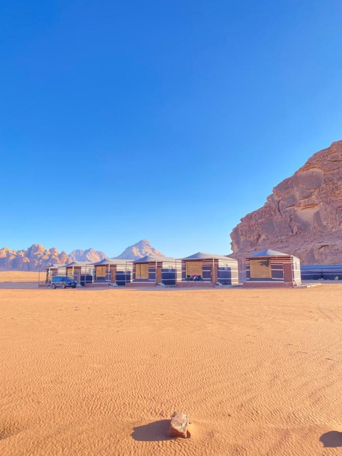 Wadi Rum Noor Camp מראה חיצוני תמונה