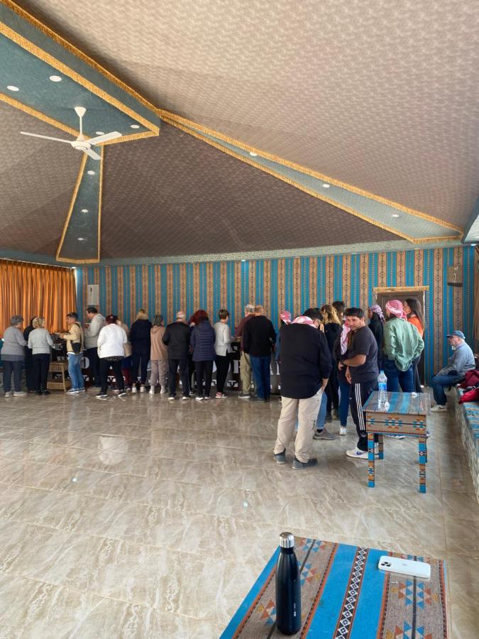 Wadi Rum Noor Camp מראה חיצוני תמונה